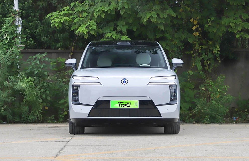 imgi_3_1_3(24) 2026 Denza N8L– China Export Vehicle | Chinese Cars in Uzbekistan For Sale - Image 1