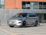 Xpeng X9 High-End Electric Business MPV Exceptional Performance Spacious Interior and Luxury– In Stock in China | Chinese Cars in Uzbekistan For Sale - Image 4